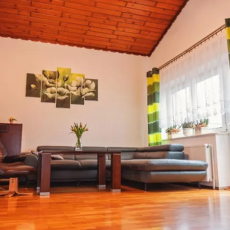 Za Gorami, Za Lasami Mysłakowice