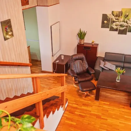 Villa Za Gorami, Za Lasami Mysłakowice