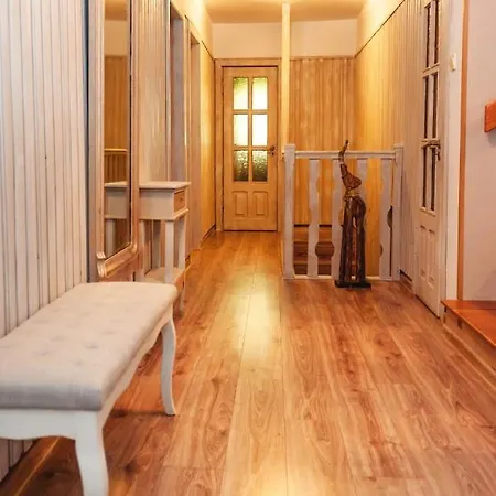 Za Gorami, Za Lasami * Mysłakowice