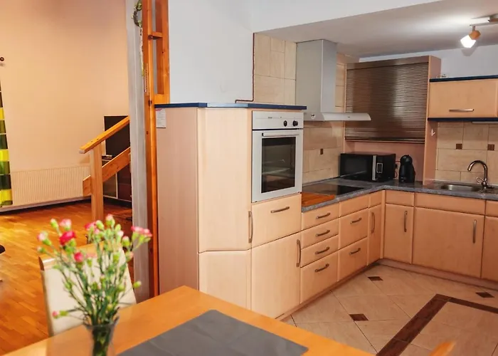 빌라 Za Gorami, Za Lasami 마이스타코비체