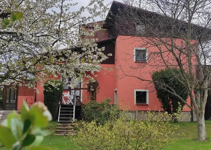 Za Gorami, Za Lasami * 마이스타코비체